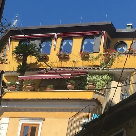 公寓 A Casa Di Nino 卡塞塔
